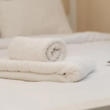 2 Bedroom House Near The Holiday home *