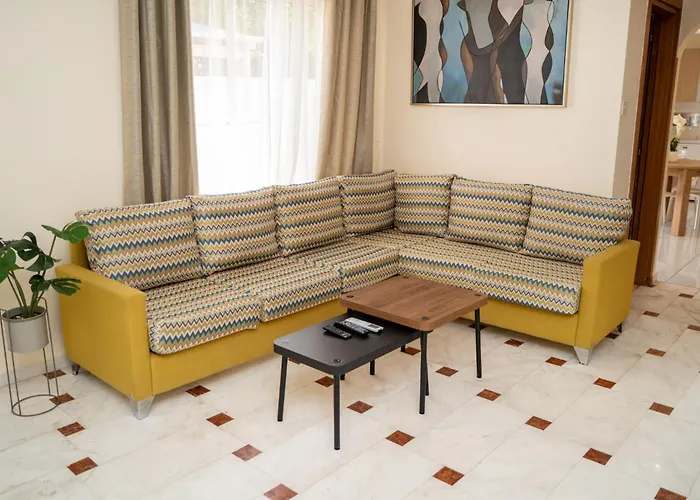 Casa vacanze 2 Bedroom House Near The *