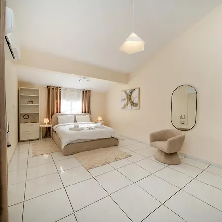 Nyaraló 2 Bedroom House Near The